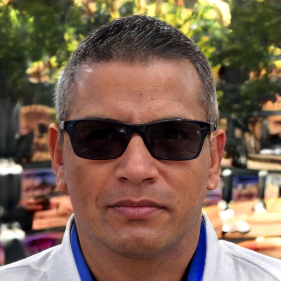 Retrato profesional de Mikel Etxebarria, Director de Educación Financiera